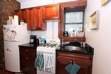 Rented by Dynamik Realty