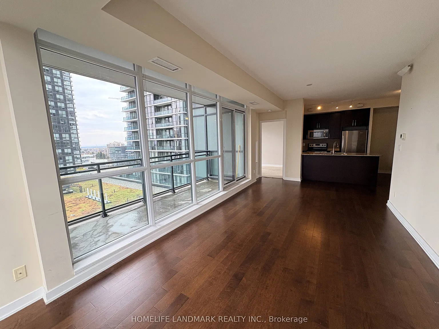 3 bed, $2,750 — Photo 3