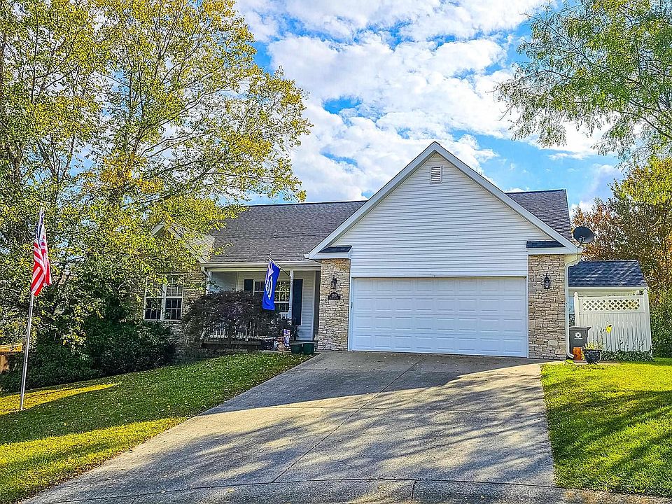 1st image of 1205 W Aspen Ct