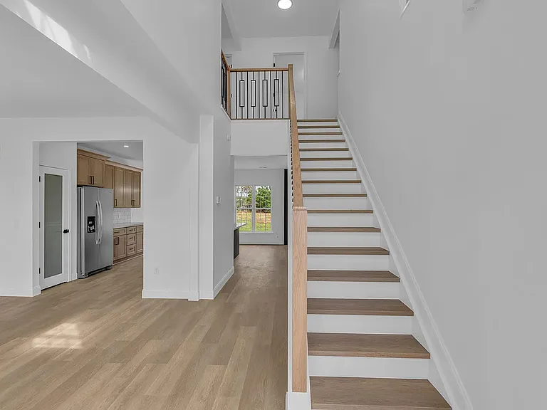 309 Valhalla Ln — Photo 9