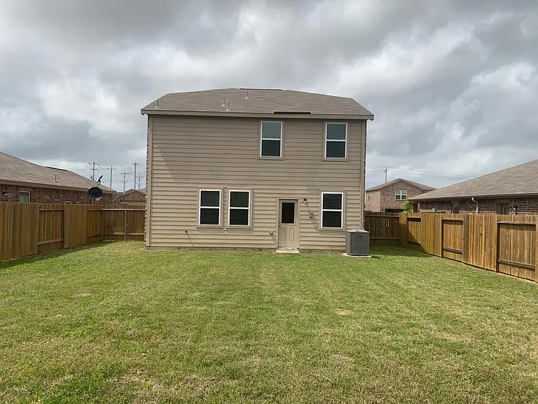 2906 Seacrest Ln — Photo 20