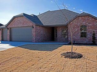 1271 Chattie Dr, Centerton, AR 72719