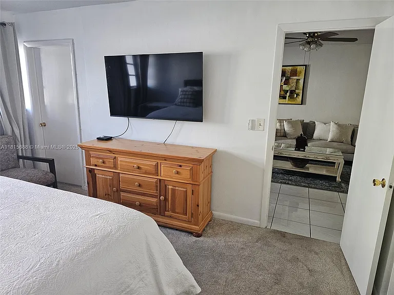 215 SE 3rd Ave #205A — Photo 3