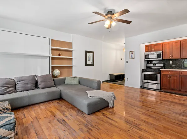 410 West 23rd Street 4E image 3 of 8