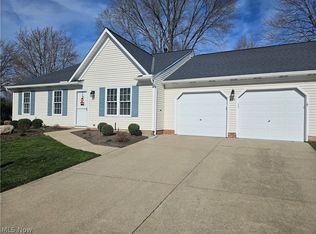 535 S Bay Cv, Painesville, OH 44077