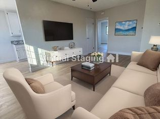 1212 W 96th St APT 4, Los Angeles, CA 90044