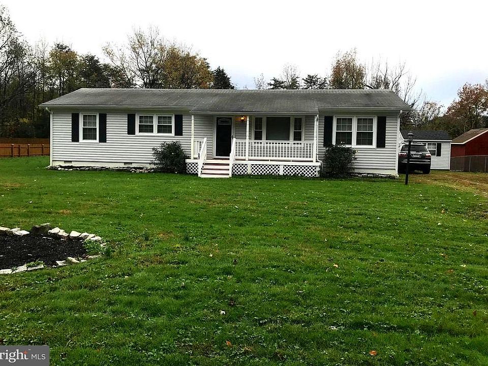 1st image of 307 Walnut Dr