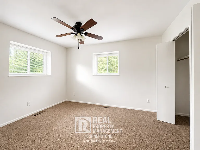 5735 E G Ave #6 — Photo 8