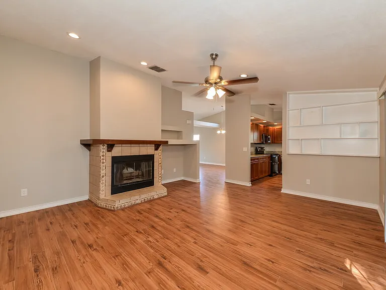 12914 Astorwood Pl — Photo 9