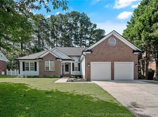 727 Larkspur Dr, Fayetteville, NC 28311
