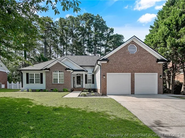 727 Larkspur Dr, Fayetteville, NC 28311