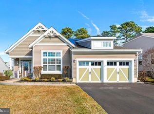 9 Hamble Rd, Little Egg Harbor, NJ 08087