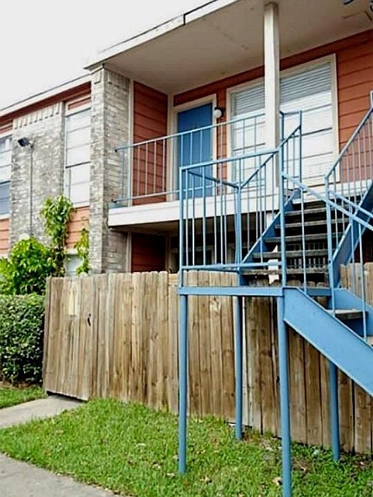 1st image of 6200 Ranchester Dr APT 154
