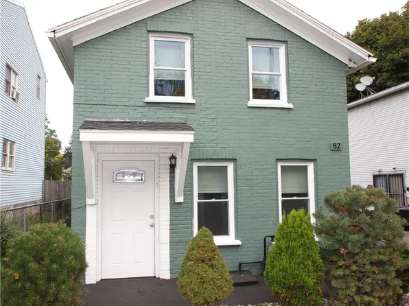 82 Lyndhurst St, Rochester, NY 14605