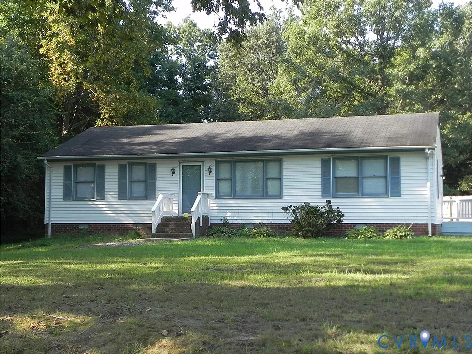 1913 Evanrude Ct