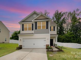 7209 Cuddington Dr, Charlotte, NC 28215