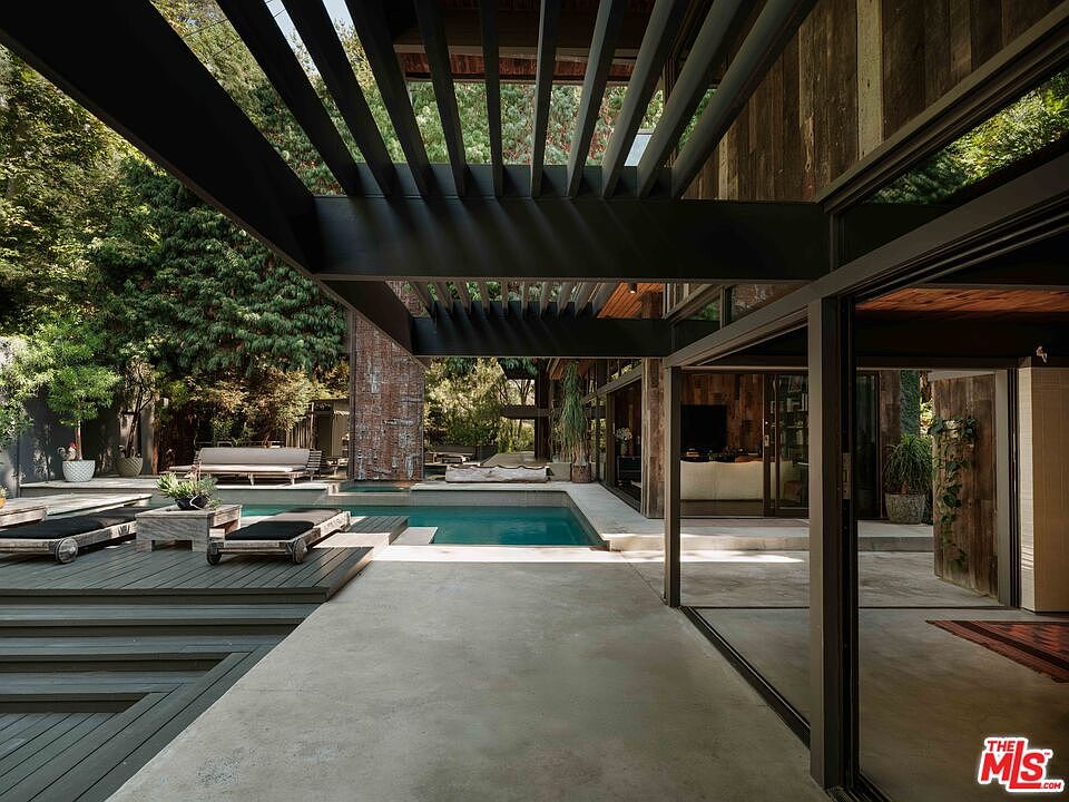 2563 Nichols Canyon Rd, Los Angeles, CA 90046 | MLS #25606233 | Zillow