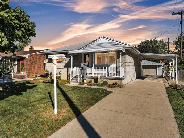 22028 Guidot St, Taylor, MI 48180