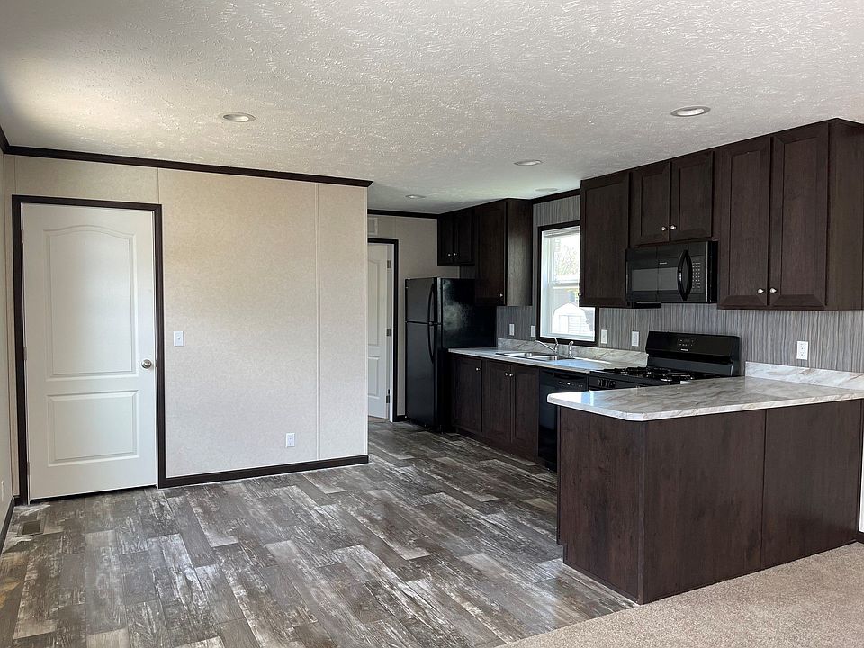 1st image of 470 Taffy Ln #378