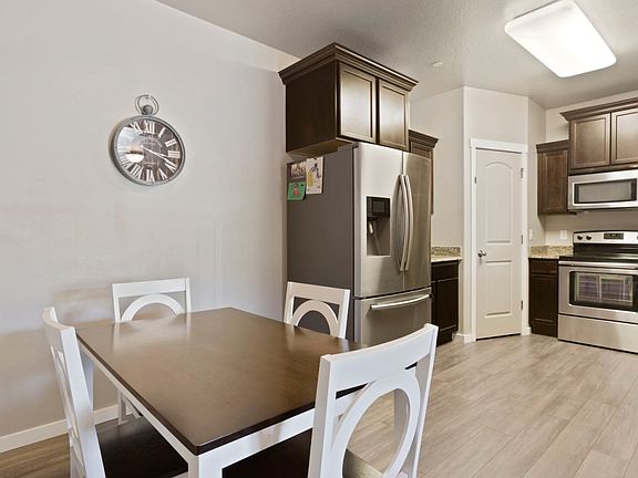 2nd image of 87 E Jordan Ridge Blvd Unit 607
