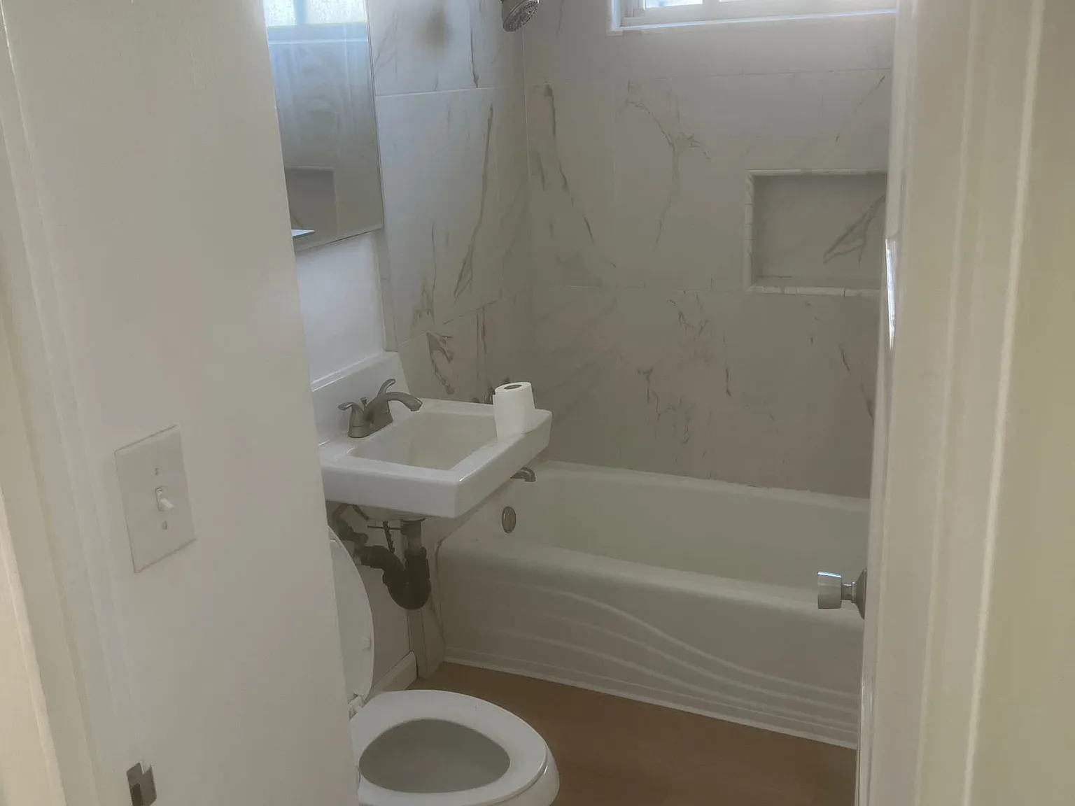 2 bed, 741 sqft, $3,995 — Photo 3