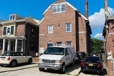 85-97 Parsons Boulevard, #A