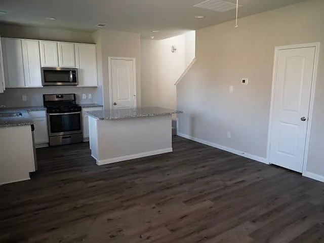 2533 Sturgeon Way — Photo 6