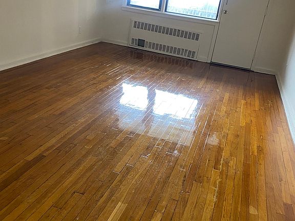 3rd image of 421 W Broadway #17G