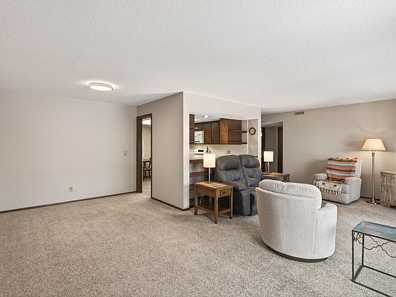 3rd image of 9500 Collegeview Rd APT 112
