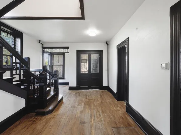 807 N 23rd STREET N N, Milwaukee, WI 53233