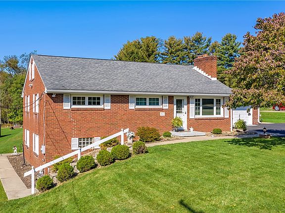 2nd image of 560 Simpson Howell Rd