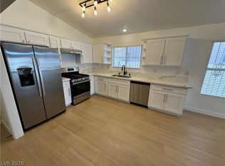 5534 Super Bowl Dr, Las Vegas, NV 89110