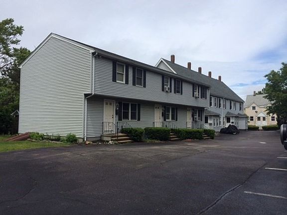 2nd image of 21 Greystone St #21