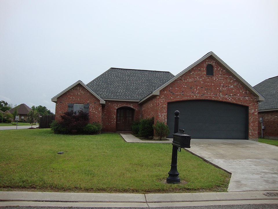 1st image of 101 Quiet Meadows Cir