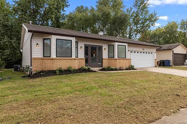 2902 Dividend Park Dr photo 1