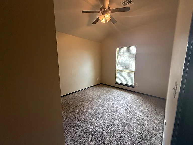 19132 Cottonwood Ct — Photo 31