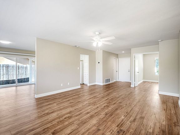 4th image of 344 Rancho Vista Pl