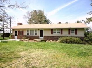 5439 E Ferry Rd, Gladys, VA 24554