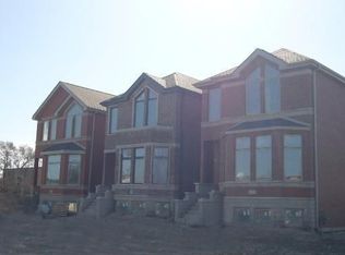 447 W 38th Pl, Chicago, IL 60609