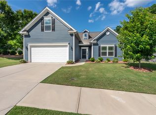 1 Nearmeadows Way, Simpsonville, SC 29681