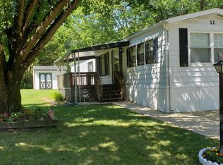 12 Boones Dr, Lothian, MD 20711