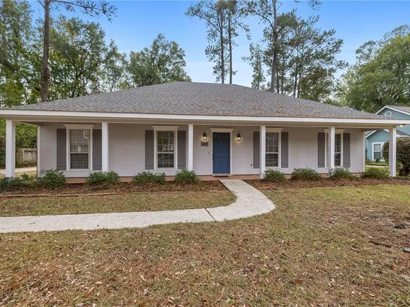 209 Trinity Ln, Mandeville, LA 70471