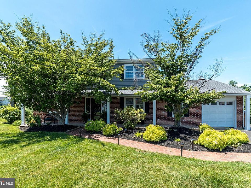 1st image of 1440 Joel Dr