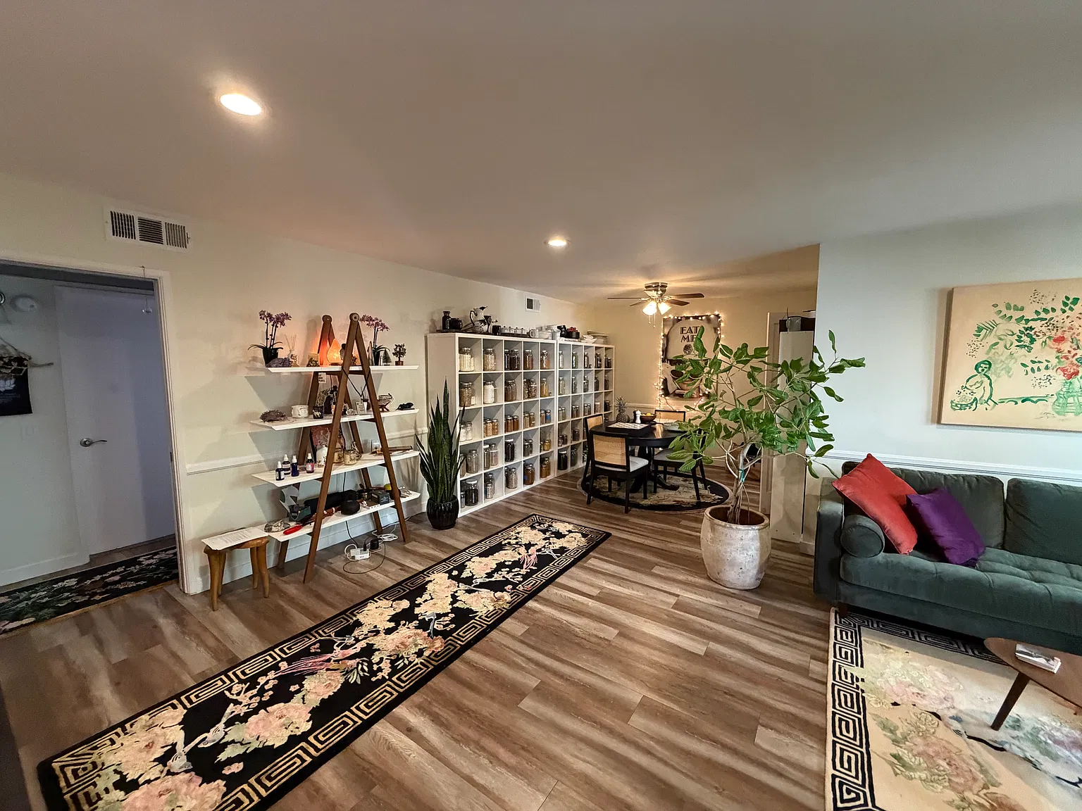 2 bed, 1050 sqft, $3,600 — Photo 4