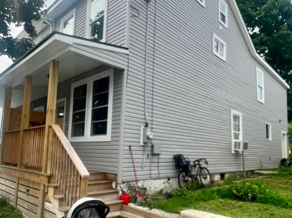 112 Vaux Ave, Tremont, PA 17981