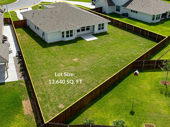 2nd image of 14705 Brazos Cir