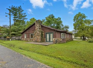 626 S Center St, Granby, MO 64844