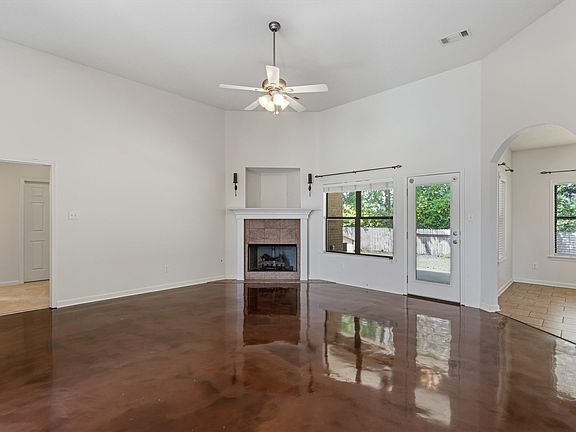 5th image of 3671 Haynes Rd