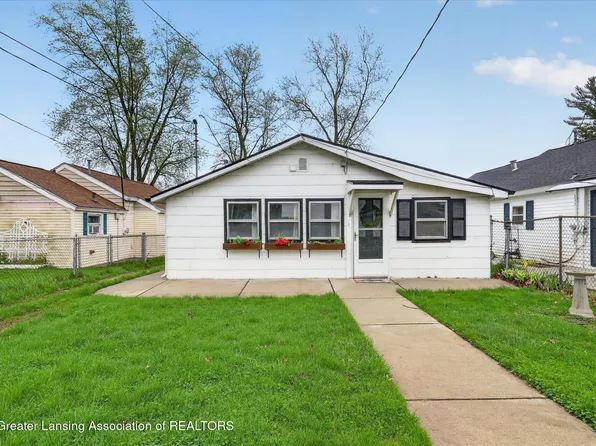 8919 Waruf Ave, Portage, MI 49002