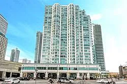 10 Queens Quay (World Trade Centre II) — Photo 2